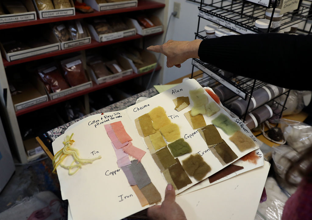 Carol Leigh Brack-Kaiser shows colors that can be dyed from Safflower